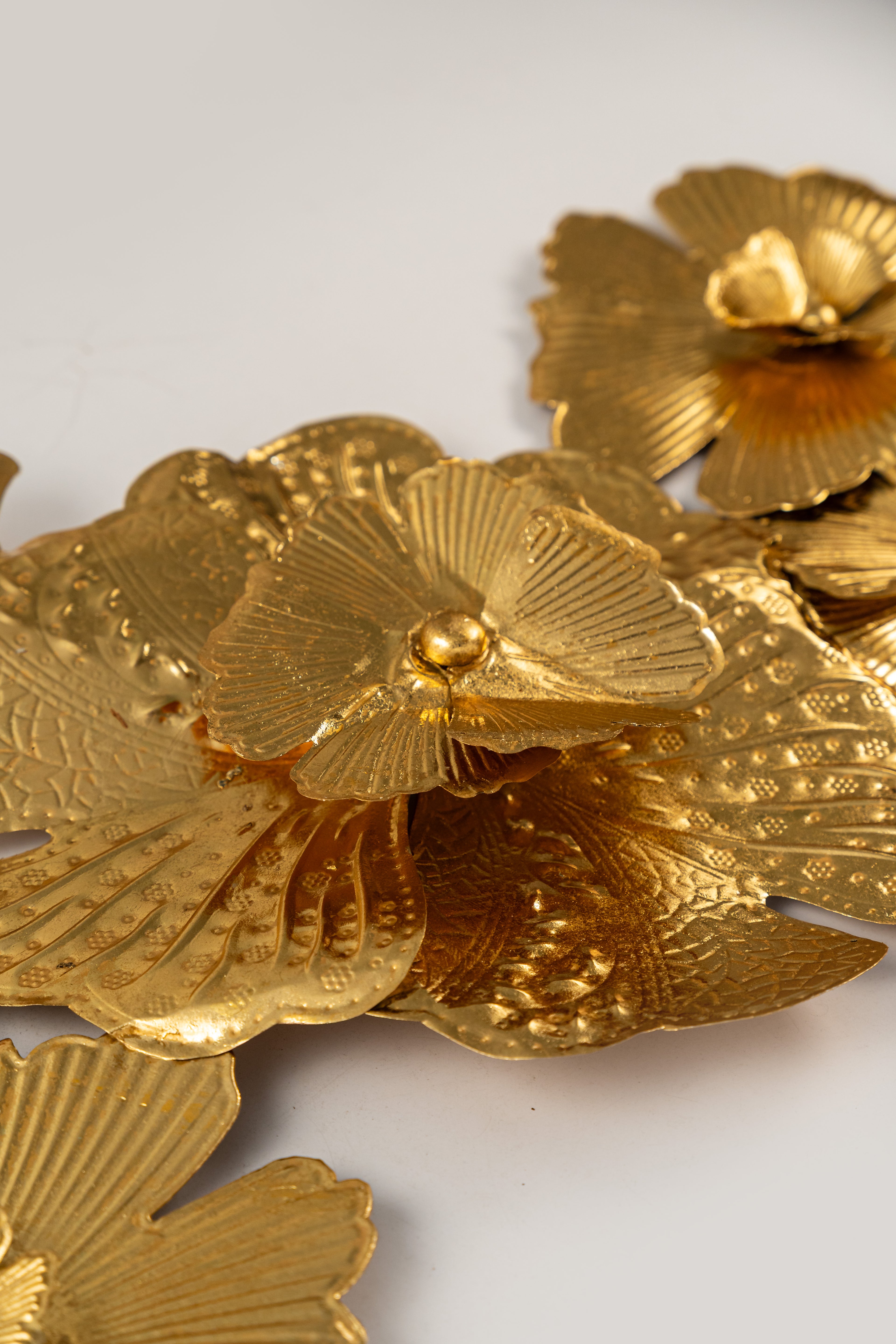 Golden Bloom Metal Wall Art Sculpture – Handcrafted Floral Design (45" x 24")-WA52