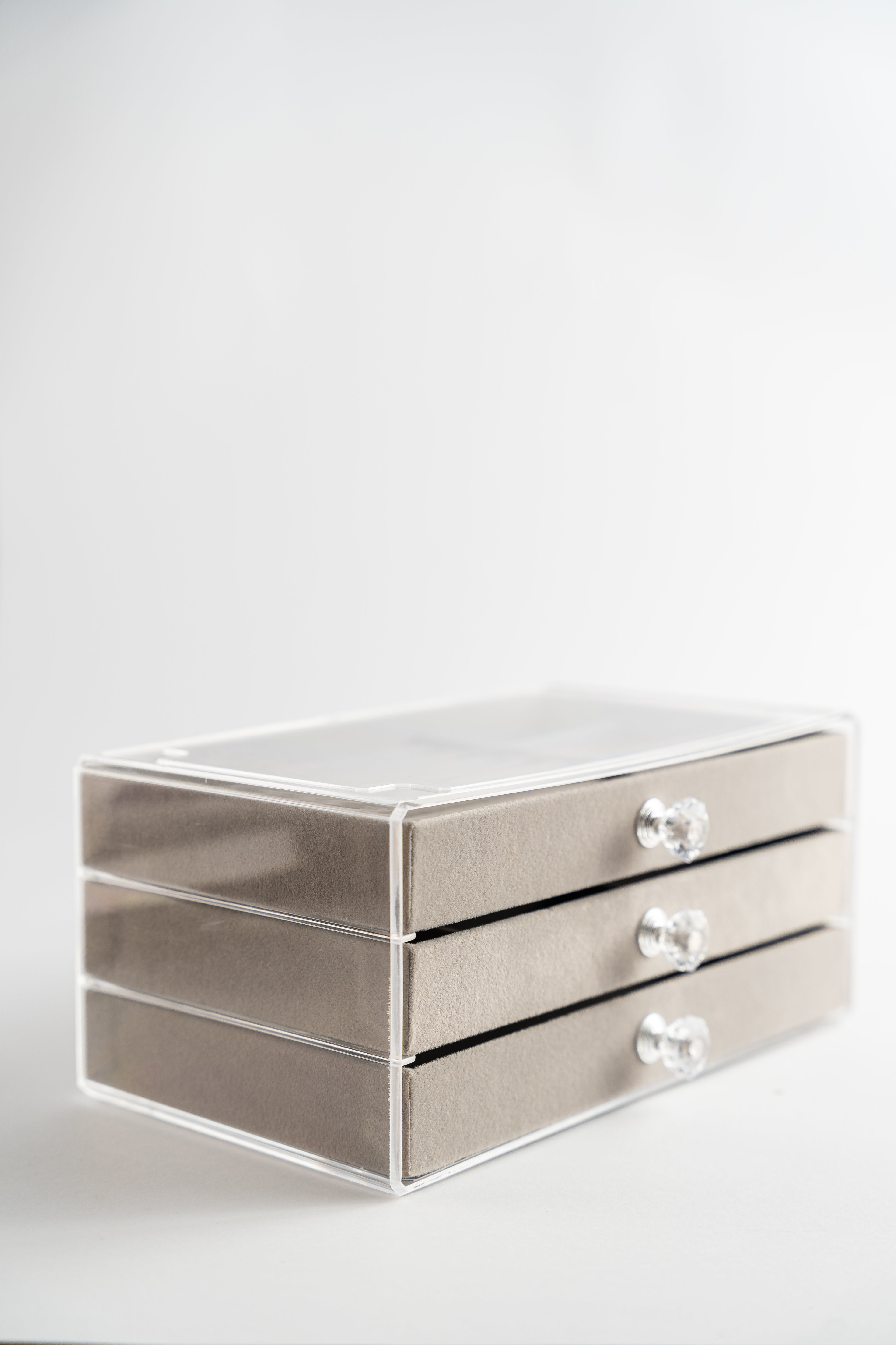 Grey Velvet Jewelry Organizer
