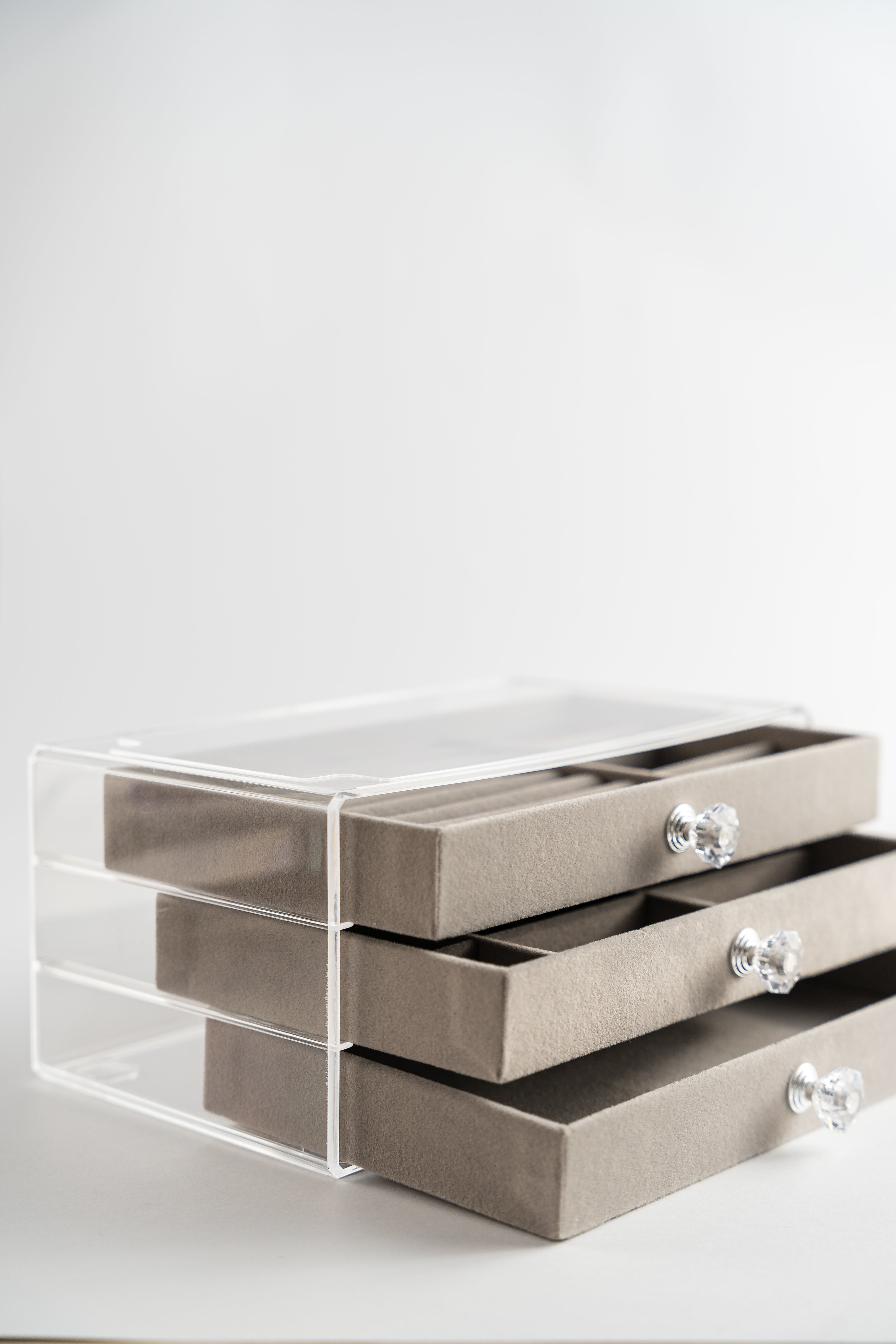 Grey Velvet Jewelry Organizer
