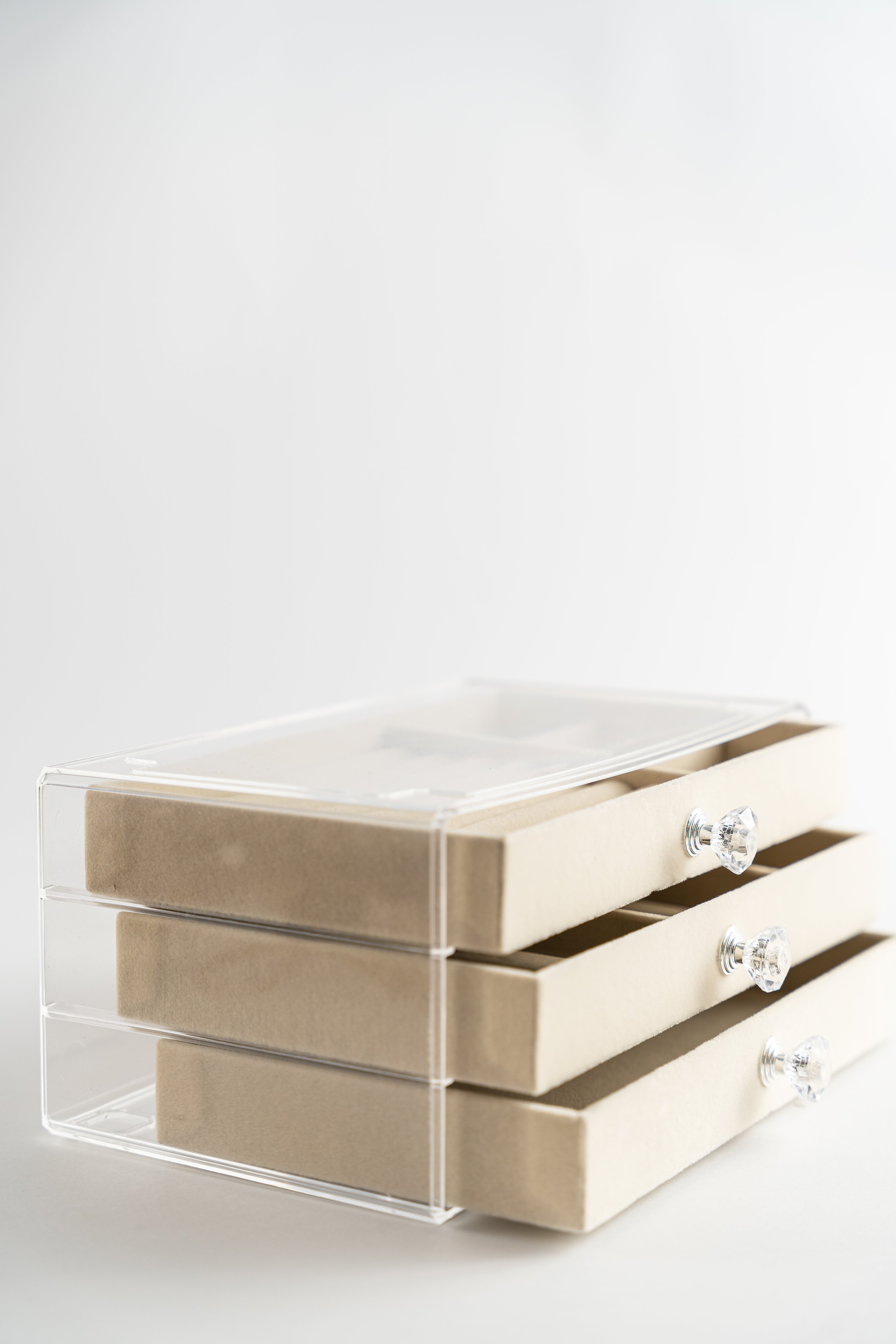 Beige Velvet Jewelry Organizer