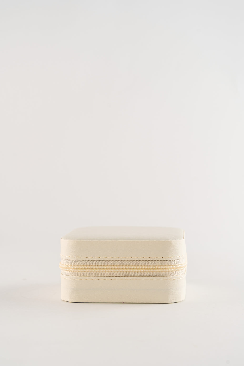 White Travel Jewelry Case