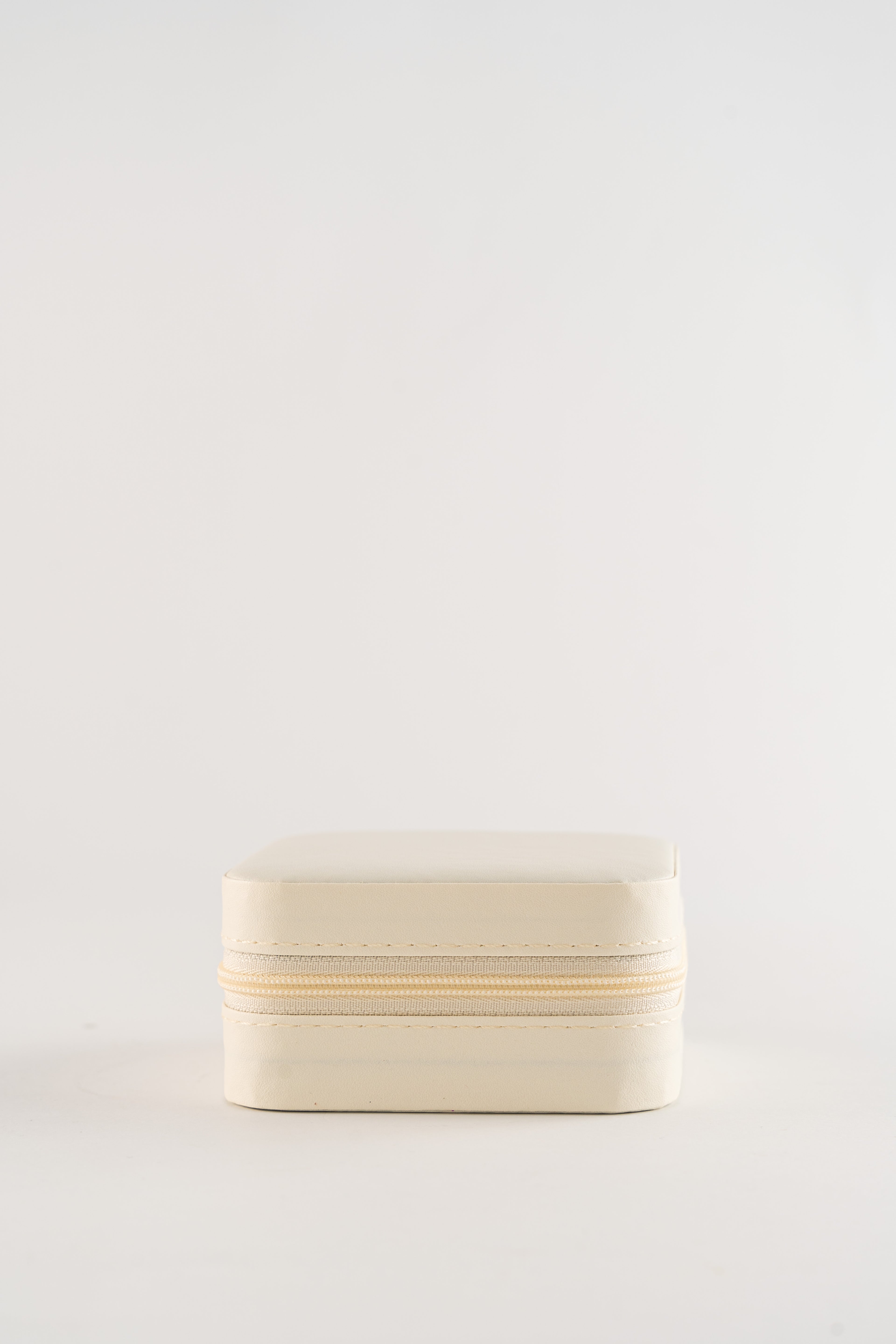 White Travel Jewelry Case