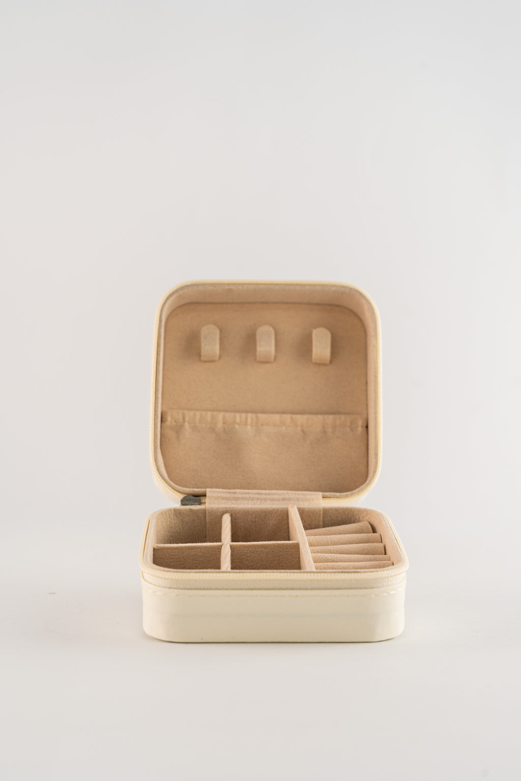 White Travel Jewelry Case