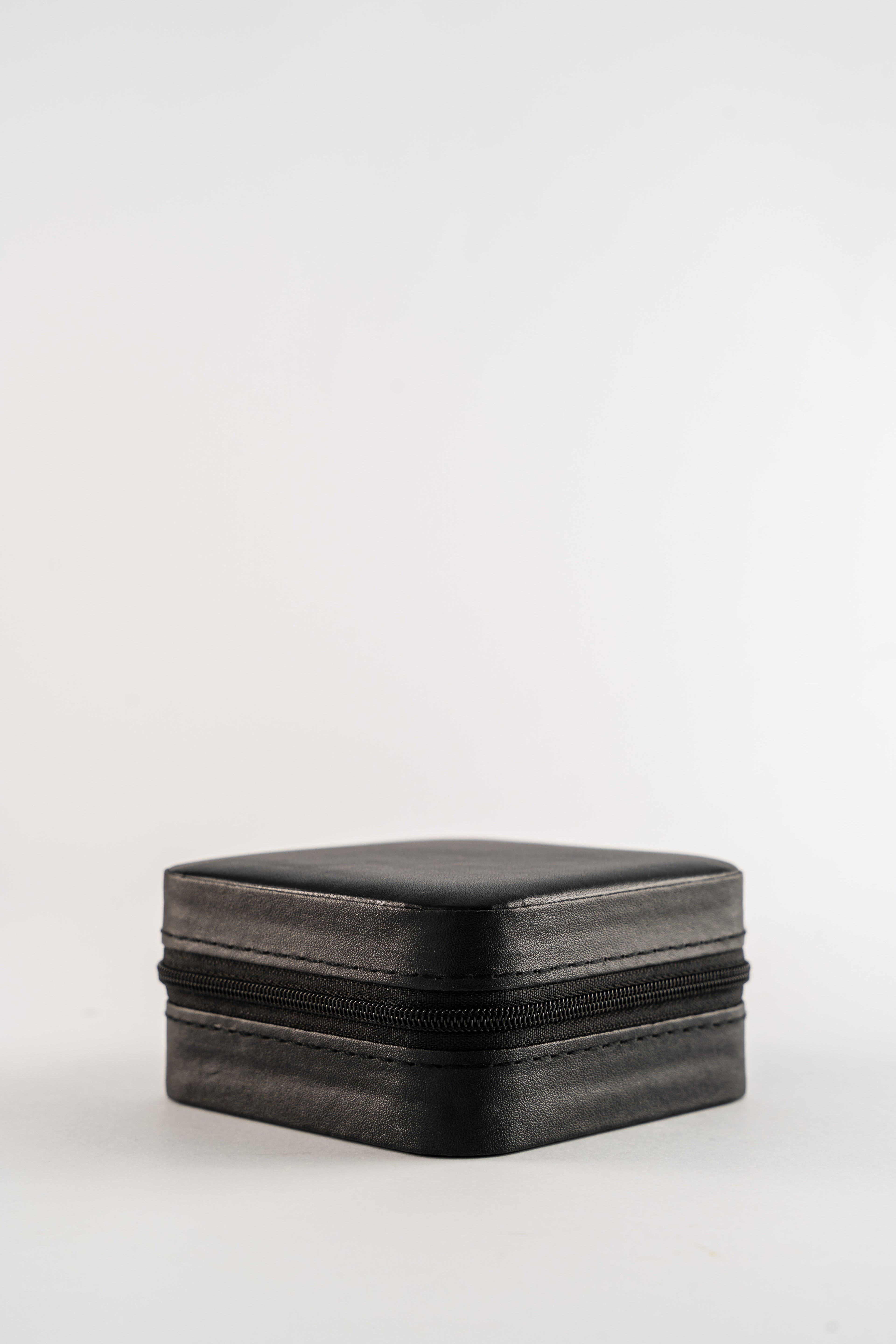 Black Travel Jewelry Case