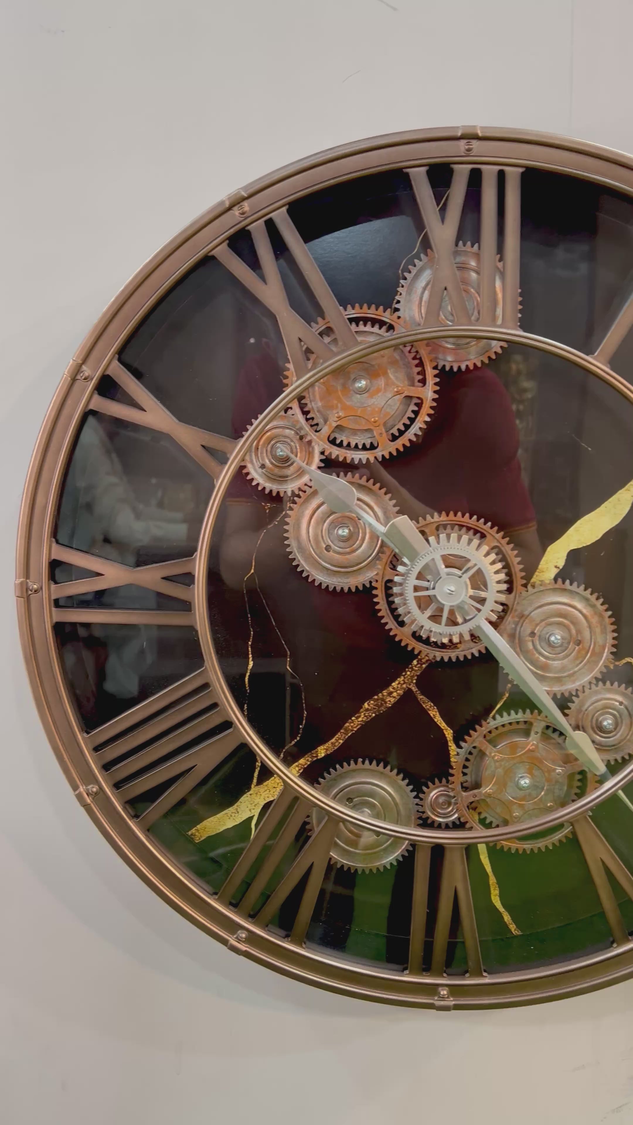 Luxury Skeleton Gear Wall Clock – Roman Numeral Design-WC12